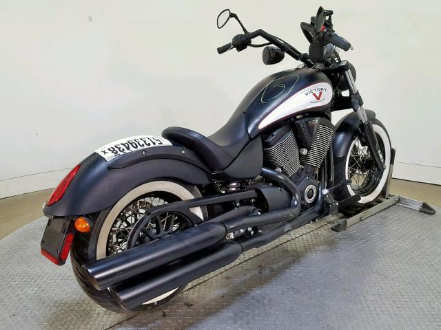 VICTORY MOTORCYCLES HIGH-BALL