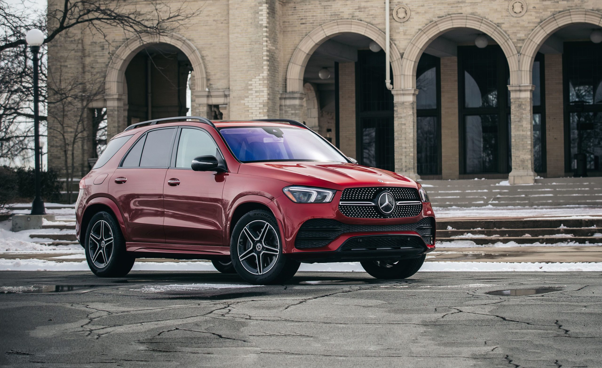 Mercedes GLE – комфортный и динамичный кроссовер класса люкс | OCEANICA